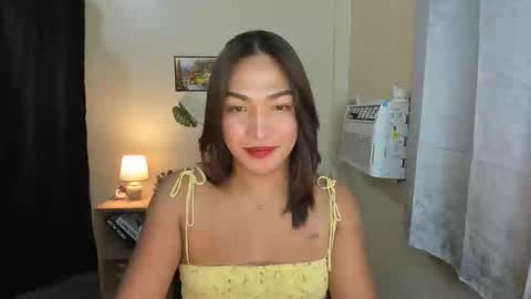 Snapshot of poisy_ivy chatting on October 2025 06:21:01 PM poisy_ivy online show from October 2025 06:21:01 PM