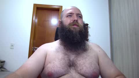Snapshot of polar_bear91 chatting on February 2025 03:09:01 AM Bear online show from February 2025 03:09:01 AM