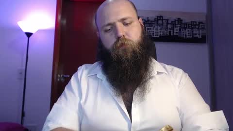 Snapshot of polar_bear91 chatting on March 2025 01:46:01 AM Bear online show from March 2025 01:46:01 AM