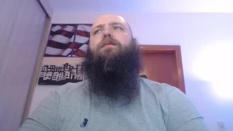Snapshot of polar_bear91 chatting on September 2025 01:38:02 AM Bear online show from September 2025 01:38:02 AM