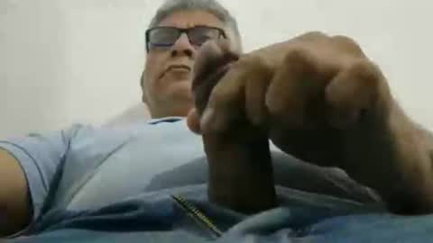 poli online show from November 2025 01:10:01 PM