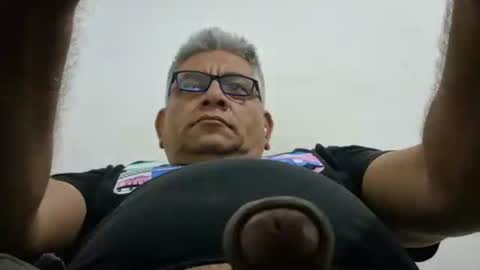 poli online show from December 2025 08:16:02 PM