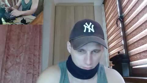 Poliglotjoe2 online show from March 2026 08:19:01 AM