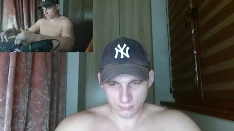 Poliglotjoe2 online show from April 2026 10:33:02 PM