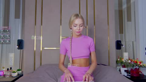 Polina online show from December 2024 11:49:02 PM