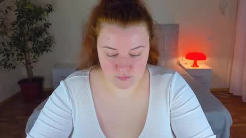 Polina online show from December 2025 08:37:02 PM