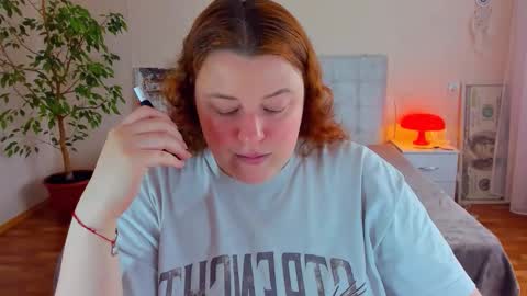 Snapshot of polinasallivan chatting on June 2026 12:22:02 PM Polina online show from June 2026 12:22:02 PM