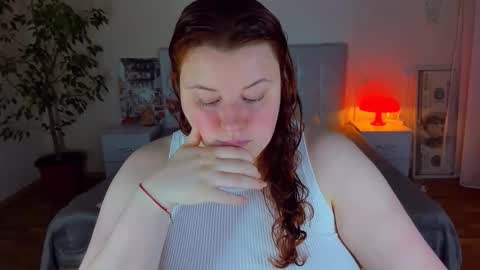 Snapshot of polinasallivan chatting on June 2026 08:52:01 PM Polina online show from June 2026 08:52:01 PM