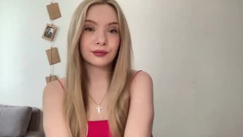 Snapshot of polishangel222 chatting on July 2026 11:47:01 AM polishangel222 online show from July 2026 11:47:01 AM