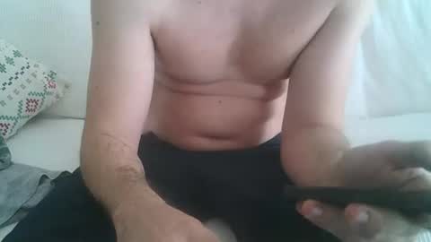 Snapshot of pollon20cm1988 chatting on May 2026 02:01:01 PM pollon20cm1988 online show from May 2026 02:01:01 PM