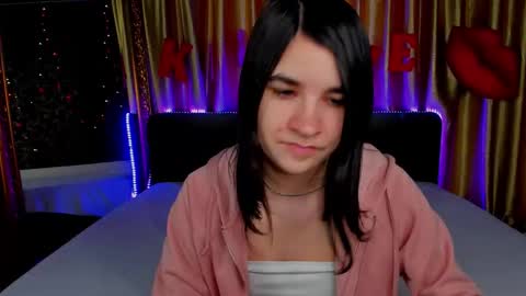 Polly online show from February 2026 07:17:01 AM