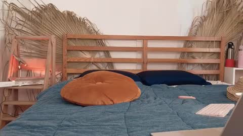 Polina online show from April 2026 07:03:02 AM