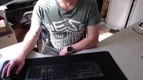 Snapshot of poodledude chatting on March 2026 11:49:02 AM Dave online show from March 2026 11:49:02 AM