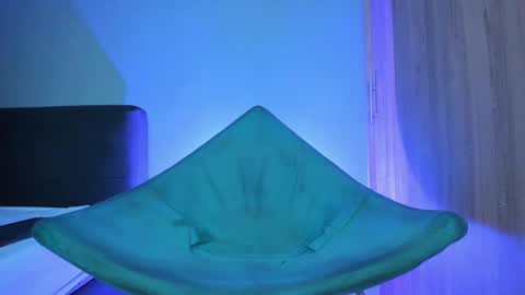 johnatan online show from March 2025 12:00:01 AM