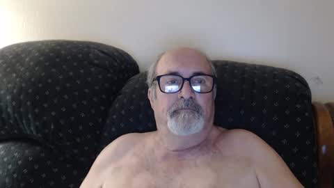 Snapshot of poppi_4u chatting on February 2025 04:53:01 AM poppi_4u online show from February 2025 04:53:01 AM