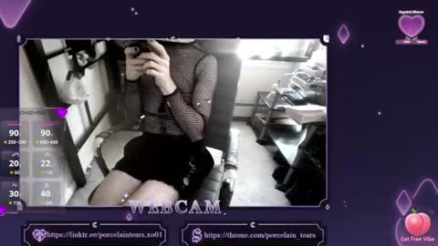 Snapshot of porcelain_tears01 chatting on June 2026 04:08:02 PM porcelain_tears01 online show from June 2026 04:08:02 PM