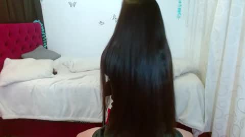 porcelainlux online show from March 2025 08:29:02 PM