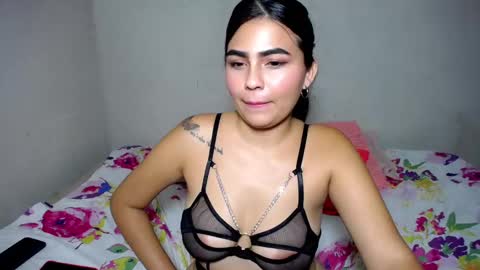 Snapshot of porn_sexy chatting on January 2025 08:08:02 AM NICKKYMARTIN online show from January 2025 08:08:02 AM
