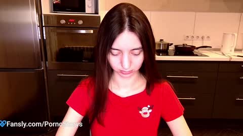 Kristina  Xander online show from December 2024 01:22:02 PM