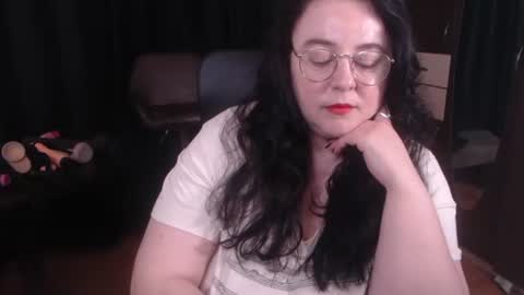 Snapshot of posh_mistress chatting on July 2026 03:52:01 AM PoshMistres online show from July 2026 03:52:01 AM