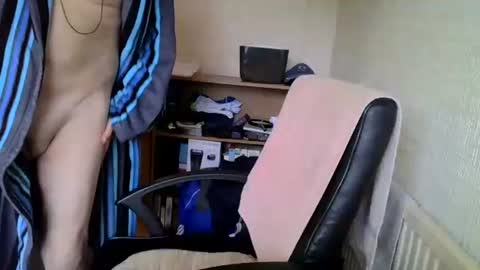 poshman65 online show from November 2025 11:58:01 AM