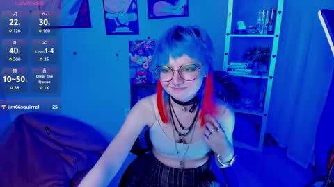 Snapshot of powderofgun chatting on May 2026 08:21:02 PM powderofgun online show from May 2026 08:21:02 PM