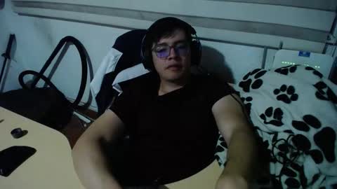 powerfulzeus2 online show from October 2025 02:28:02 AM