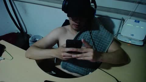 powerfulzeus2 online show from November 2025 02:03:01 AM