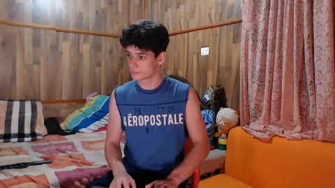 Snapshot of powertwinky chatting on February 2025 11:53:02 PM chris independent  online show from February 2025 11:53:02 PM