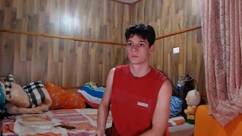 Snapshot of powertwinky chatting on February 2025 11:50:01 PM chris independent  online show from February 2025 11:50:01 PM