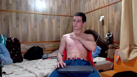 Snapshot of powertwinky chatting on October 2025 03:04:01 AM chris independent  online show from October 2025 03:04:01 AM