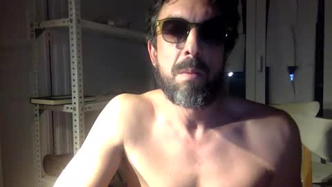 PRECUM online show from October 2025 12:33:02 AM