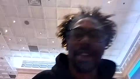 Libra Lamont online show from October 2025 12:44:02 AM