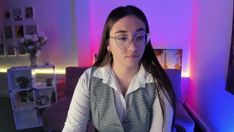Snapshot of press_anykey chatting on May 2026 12:35:02 PM Camila online show from May 2026 12:35:02 PM