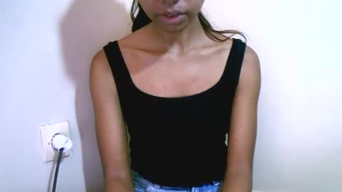 prettiethalia online show from February 2026 10:14:02 AM