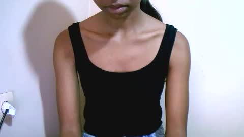 prettiethalia online show from February 2026 09:03:02 AM