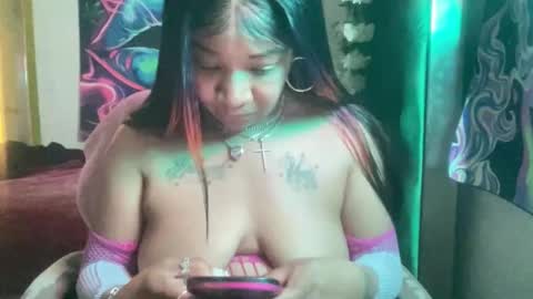 Yasmine pretty online show from March 2026 12:05:01 AM