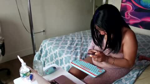 Snapshot of pretty69queen chatting on July 2026 06:46:02 PM Yasmine pretty online show from July 2026 06:46:02 PM