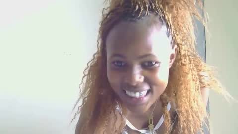 pretty_africanah online show from May 2026 04:23:01 PM