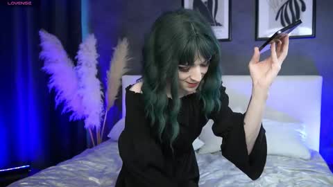 Snapshot of pretty_alex_ chatting on September 2025 11:59:01 AM Alex online show from September 2025 11:59:01 AM