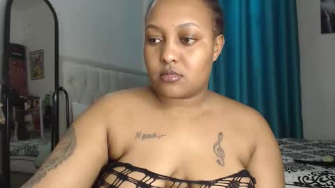 Snapshot of pretty_annah chatting on April 2026 07:04:01 AM Annah online show from April 2026 07:04:01 AM
