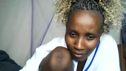 pretty_ass07 online show from May 2026 04:36:02 PM