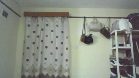 Karol online show from November 2025 05:19:01 PM