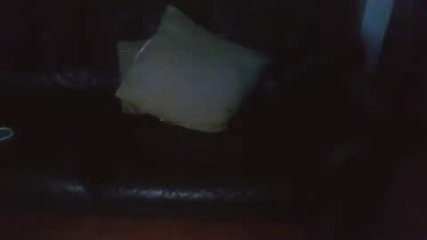 pretty_boy321 online show from October 2025 06:21:02 AM