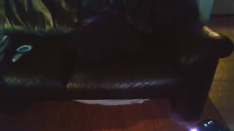 pretty_boy321 online show from May 2026 02:17:02 AM