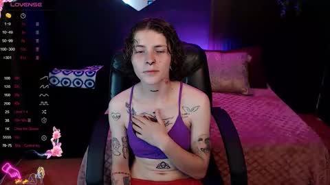 pretty_cristal22 online show from March 2026 11:16:01 PM