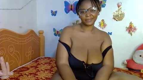 pretty_dey online show from November 2025 09:18:02 AM