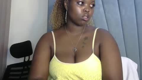 pretty_fel online show from November 2025 04:07:02 PM