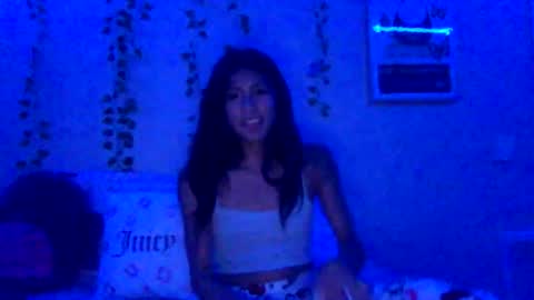 Snapshot of pretty_girl828687 chatting on October 2025 06:35:02 AM pretty_girl828687 online show from October 2025 06:35:02 AM