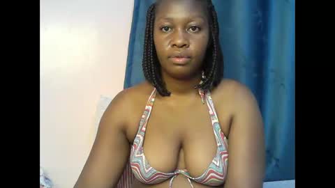 pretty_kylah online show from December 2025 12:51:01 AM